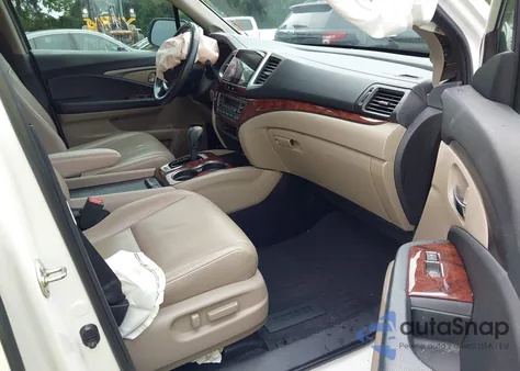 2018 Honda Pilot Ex-L z USA, uszkodzony, nr VIN 5FNYF6H66JB047808